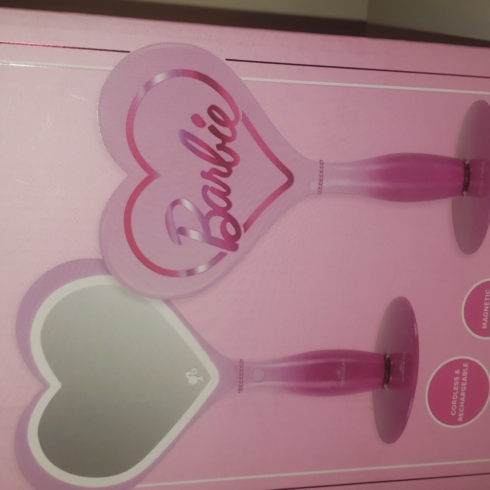 NEW...Barbie LED Mirror - Picture 3 of 5